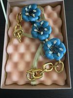 Collana Miu Miu con fiori e cristalli