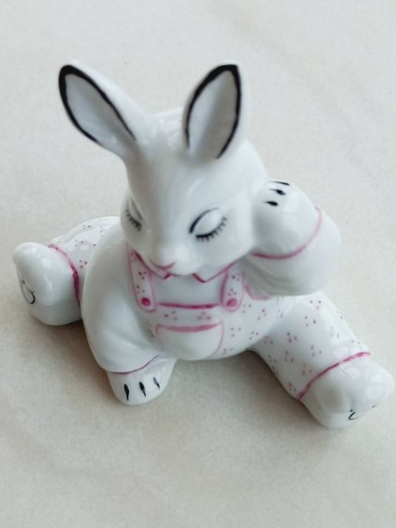 Statuette: Porzellan Hase Handbemalt – Nuovo e nell'imballaggio originale da Winistorf venduto da acreativ3 4
