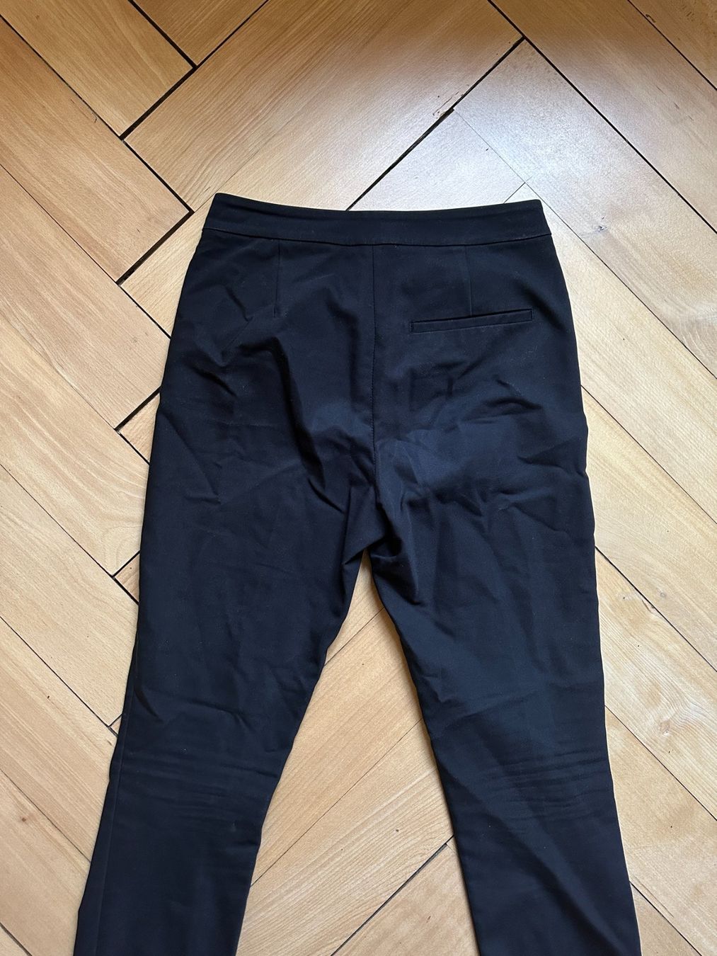 Zara Pantaloni: ZARA - Hose schwarz 36 – Usato da Zürich venduto da Diazaio 2