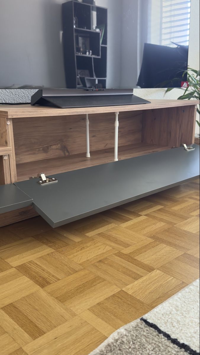 Mobili TV: TV-Schrank – Usato da Thun venduto da ped_ypt8 4