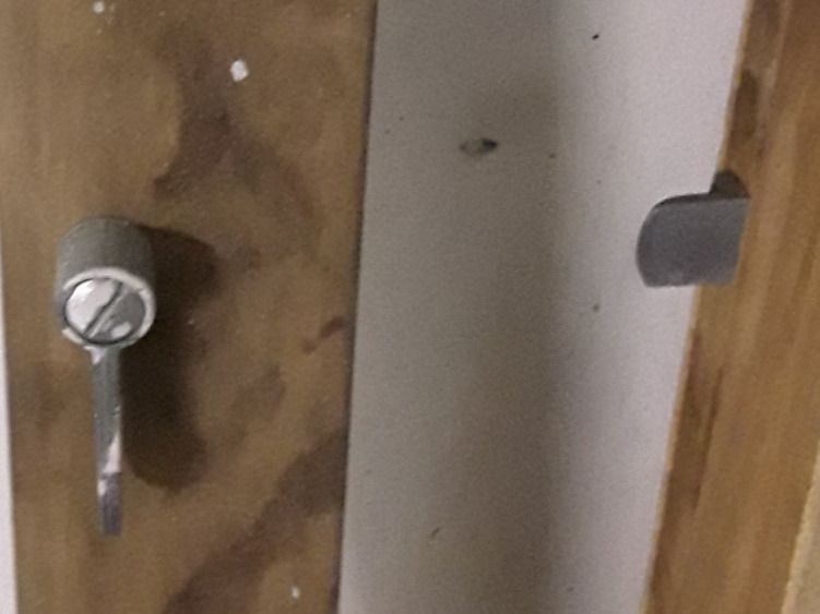 Porte: kleine Tür mit Rahmen / 0227 – Usato da Knutwil venduto da Virginia007 5