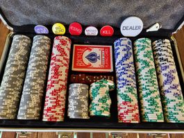 Pokerkoffer-Set mit über 350 Chips