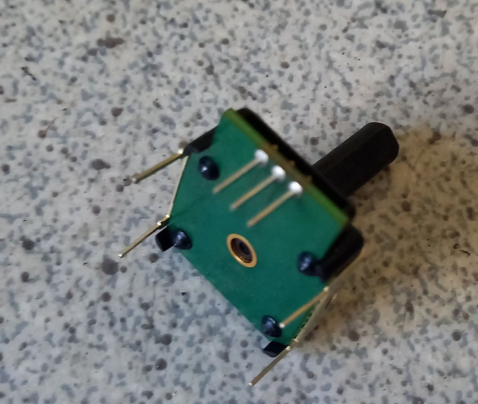 Strumenti musicali: 8 Potis und 1 Encoder für Ensoniq DP4+ – Nuovo e nell'imballaggio originale da Luzern venduto da garlicia 6