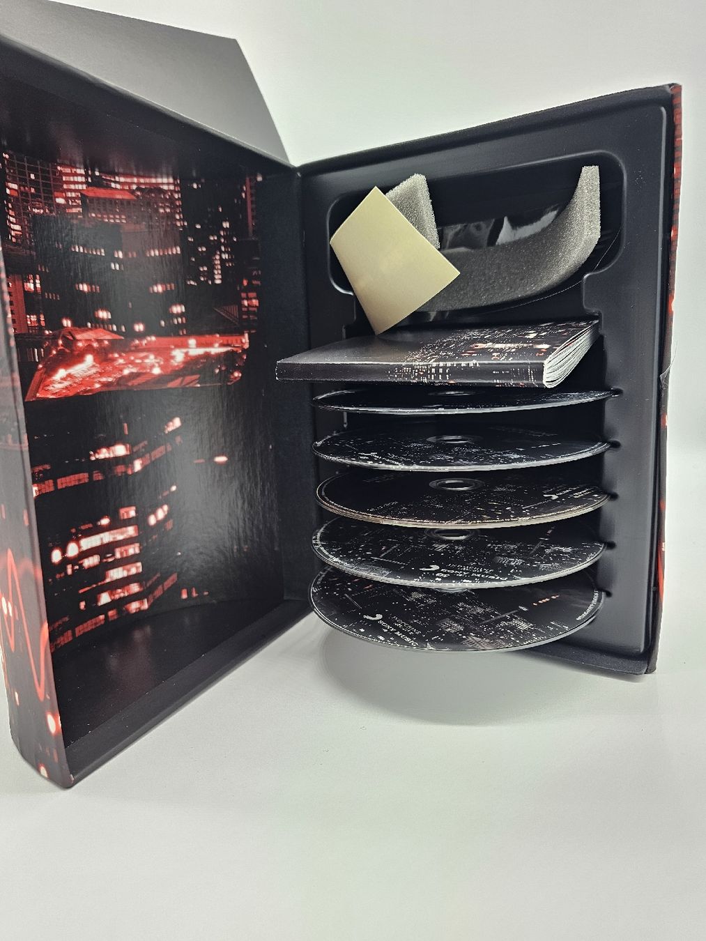 CD: Indochine Black City Tour Boxset – Nuovo (secondo la descrizione) da Lavigny venduto da dyerly78 2