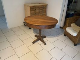 Table ovale