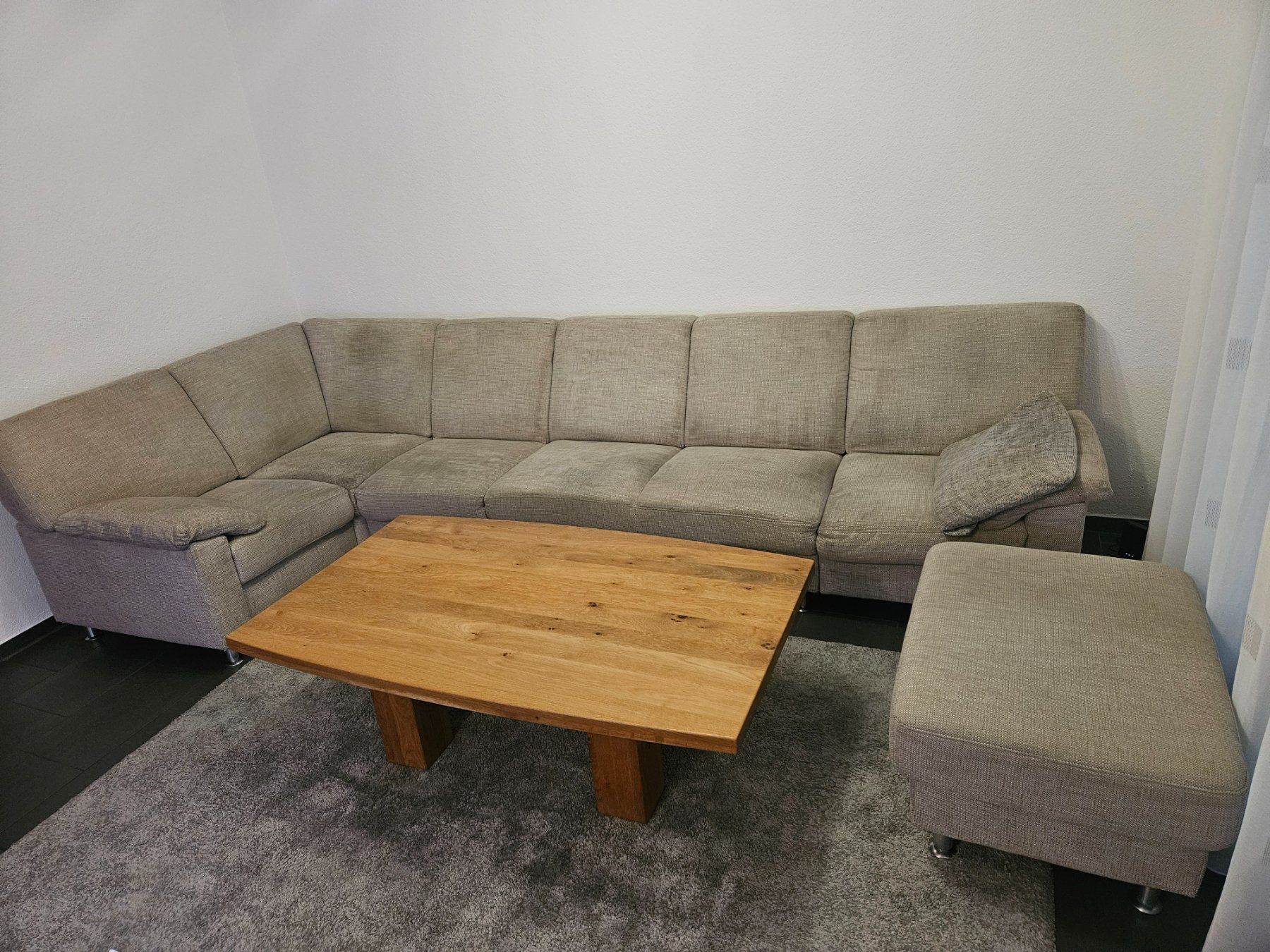 Divani: Ecksofa mit Hocker grau/beige, gebraucht, guter Zustand – Usato da Dättwil venduto da bub_98hr 1