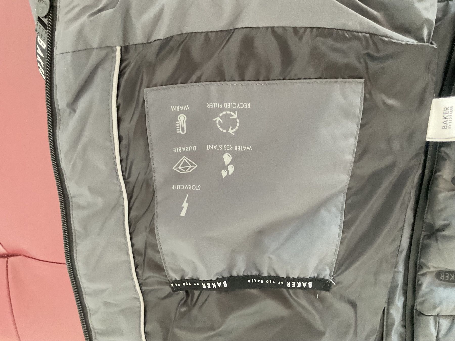 Jacken & Mäntel: Veste d’hiver Baker – Gebraucht aus Neuchâtel von sta_7qfy 4