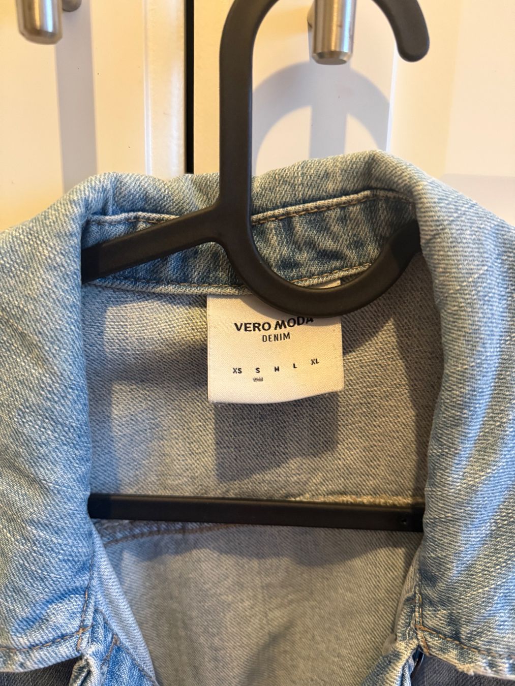 Vero Moda Giacche: VERO MODA JEANSJACKE HELLBLAU – Nuovo (secondo la descrizione) da Bern venduto da epu_vp75 2