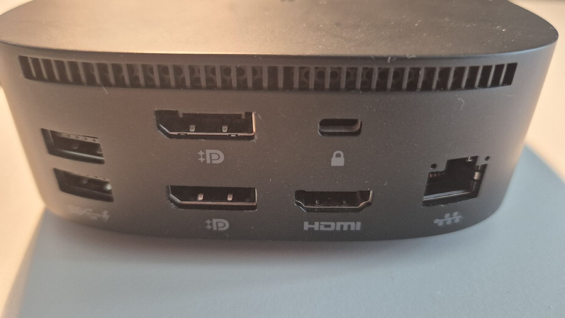 Hewlett Packard Docking station: HP dockingstation G5 – Nuovo (secondo la descrizione) da Bottighofen venduto da sailor 1