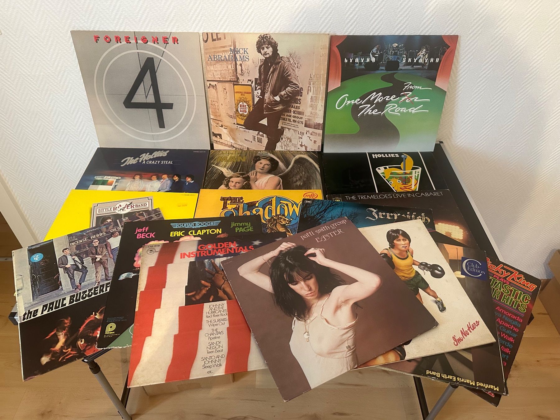 Schallplatten: 18 Vinyl Langspielplatten gemischt Rock/Pop usw. – Gebraucht aus Amriswil von Valk1