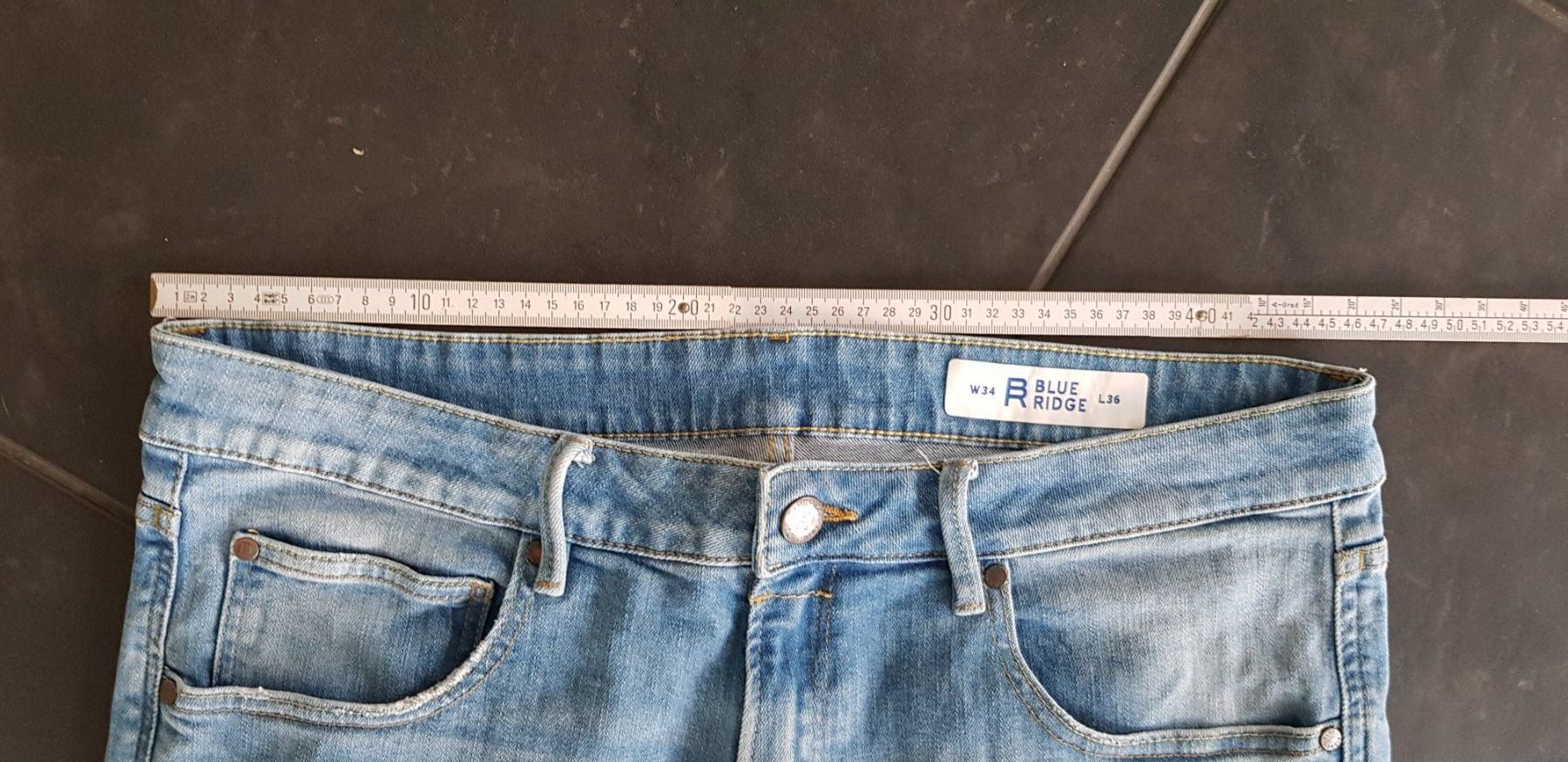 Jeans: Blue Ridge 34/36 – Usato da Walterswil SO venduto da Mama_noel 2