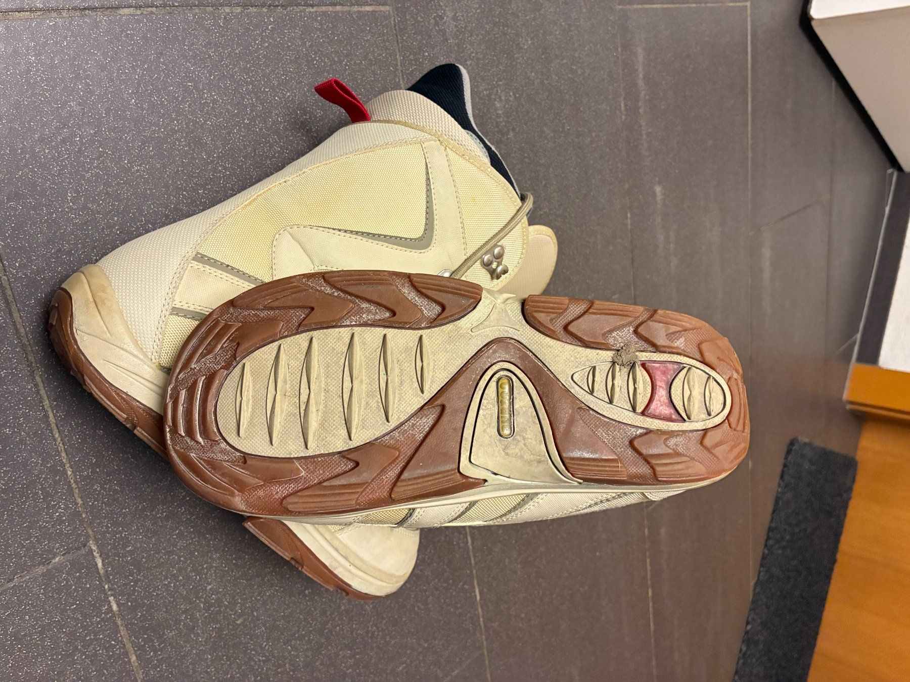 Burton Scarpe da uomo: Snowboard Schuhe Burton – Usato da Untervaz venduto da Mutta002 3