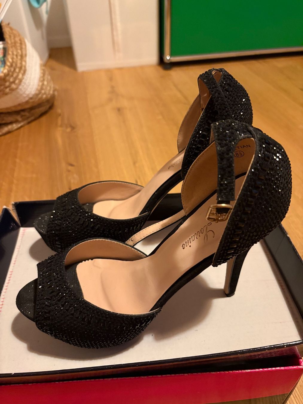 Scarpe da donna: Loren Lorraine Venice – Usato da Allenwinden venduto da jef_9w6z 1