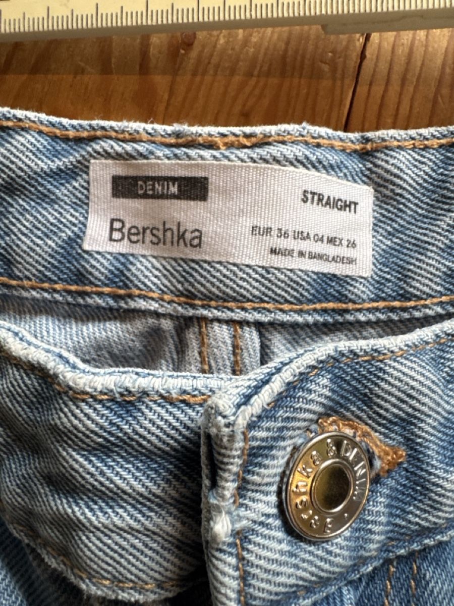 Bershka Jeans: Bershka Denim Jeans hellblau Gr. 36 – Neu (gemäss Beschreibung) aus Mauren von ducducturi 4