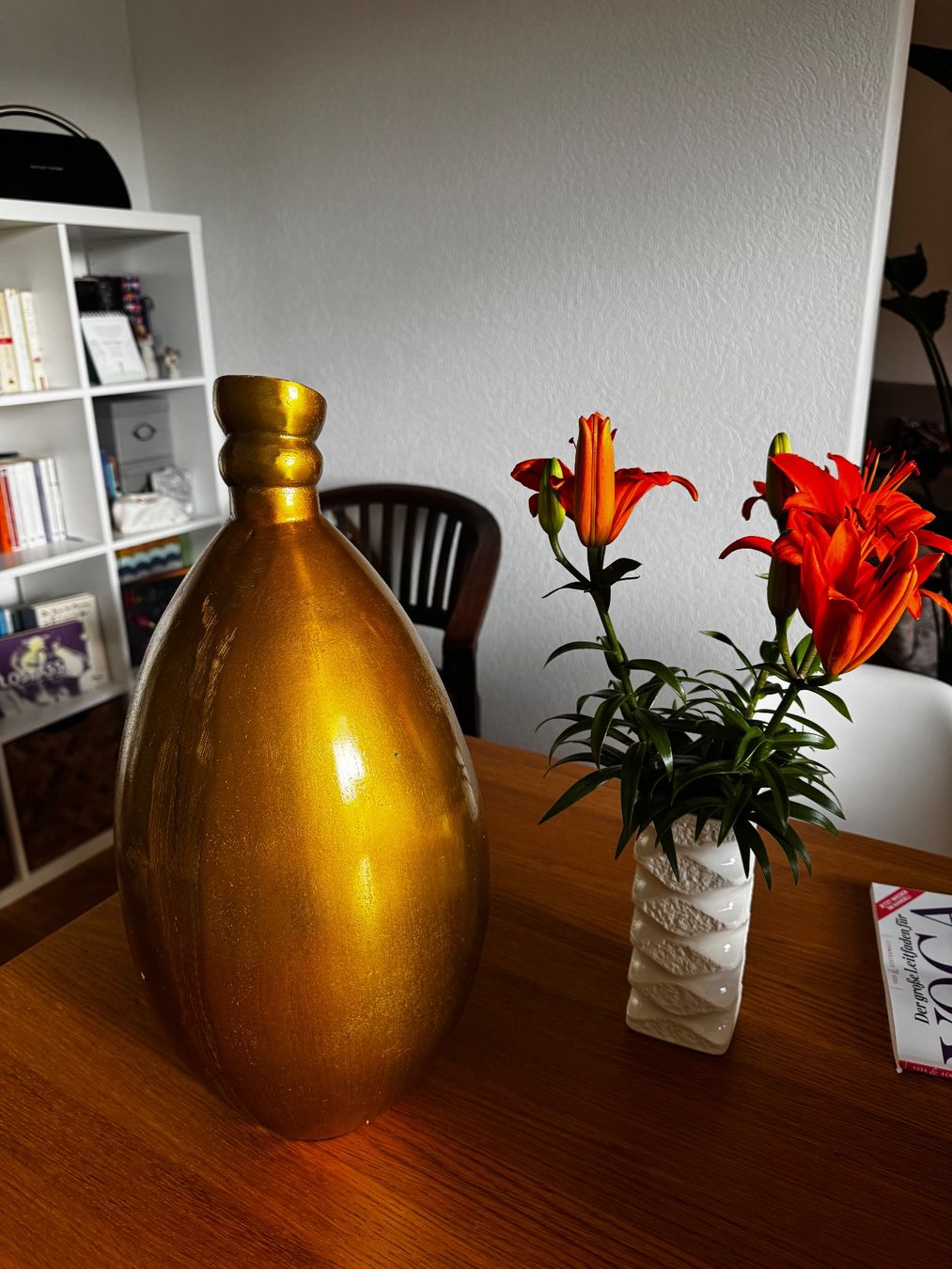 Vasen & Gefässe: Vase Boden oder Regal. Dekorativ – Gebraucht aus Küsnacht ZH von kri_zk9l