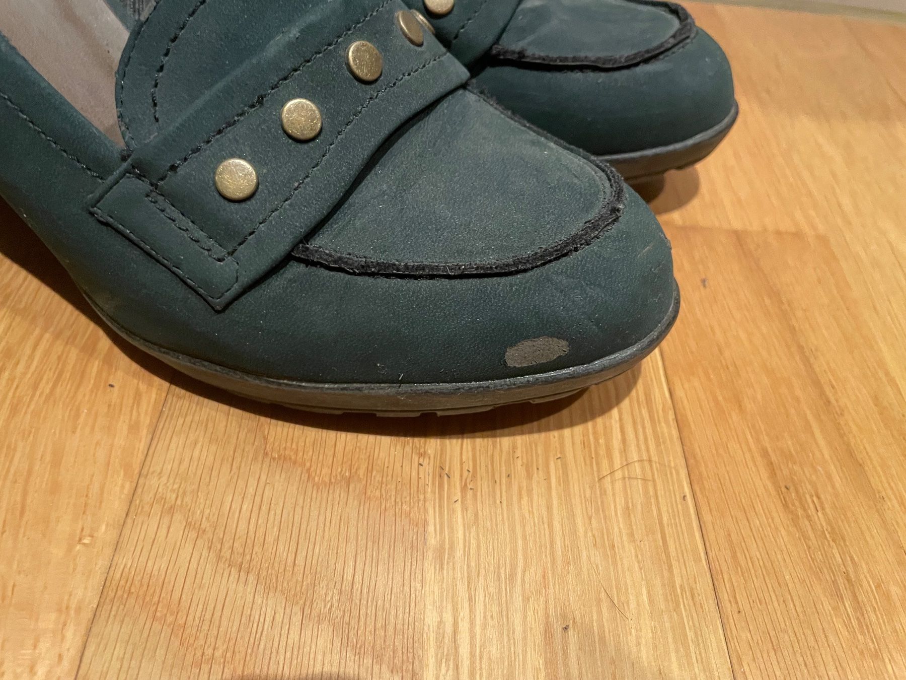 Damenschuhe: Dunkelgrüne Herbst Schuhe, Gr. 40 – Gebraucht aus Emmen von Manu4414 1