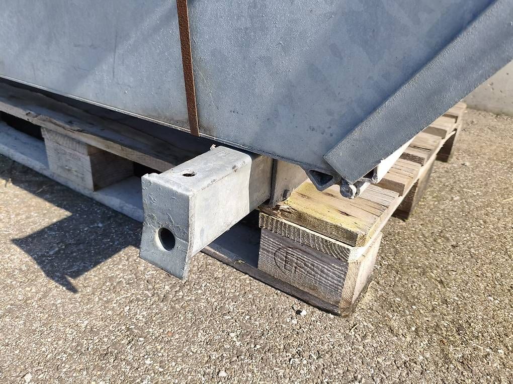 Contenitori edile: Deckelmulde / Allzweckmulde 1.8m3 – Usato da Finstersee venduto da Besmer77 3