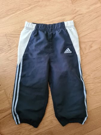 Kinder Trainingshose Adidas Grösse 86