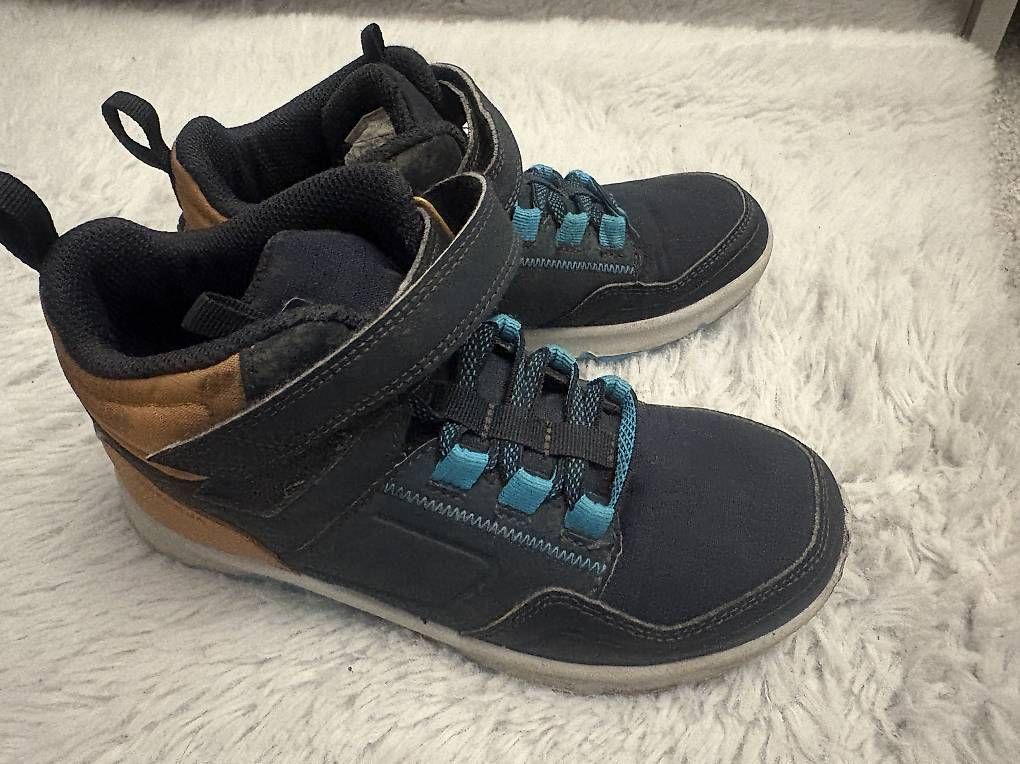 Decathlon Scarpe da uomo: Chaussures Randonnée – Usato da PAYERNE venduto da Bellotine