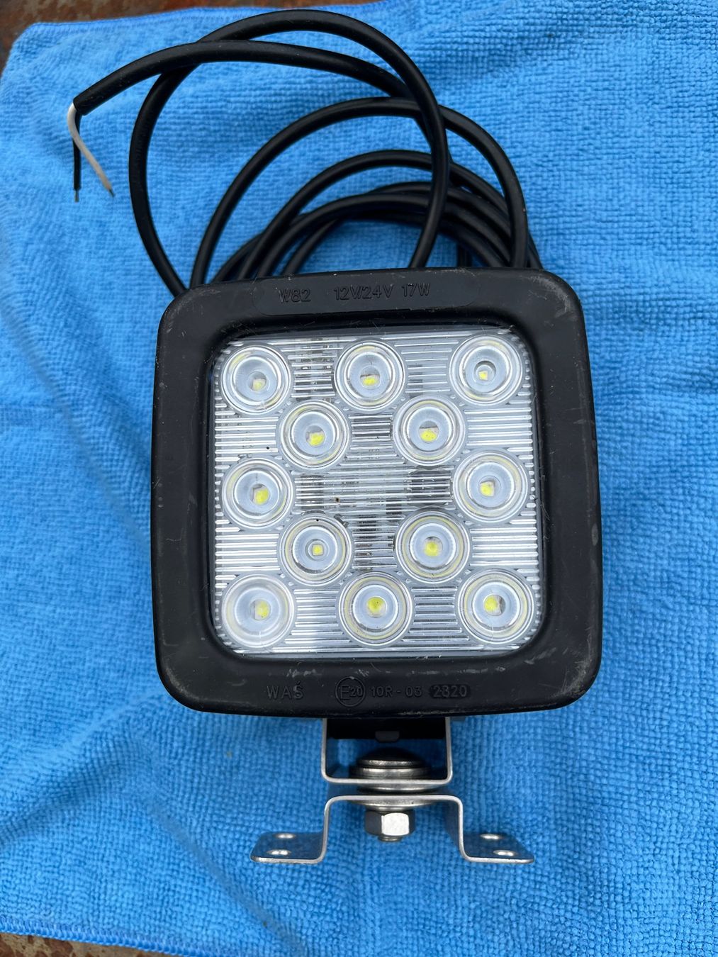 Fari: LED Arbeitsscheinwerfer WAS 12/24 V – Nuovo (secondo la descrizione) da Cressier FR venduto da schmidli010