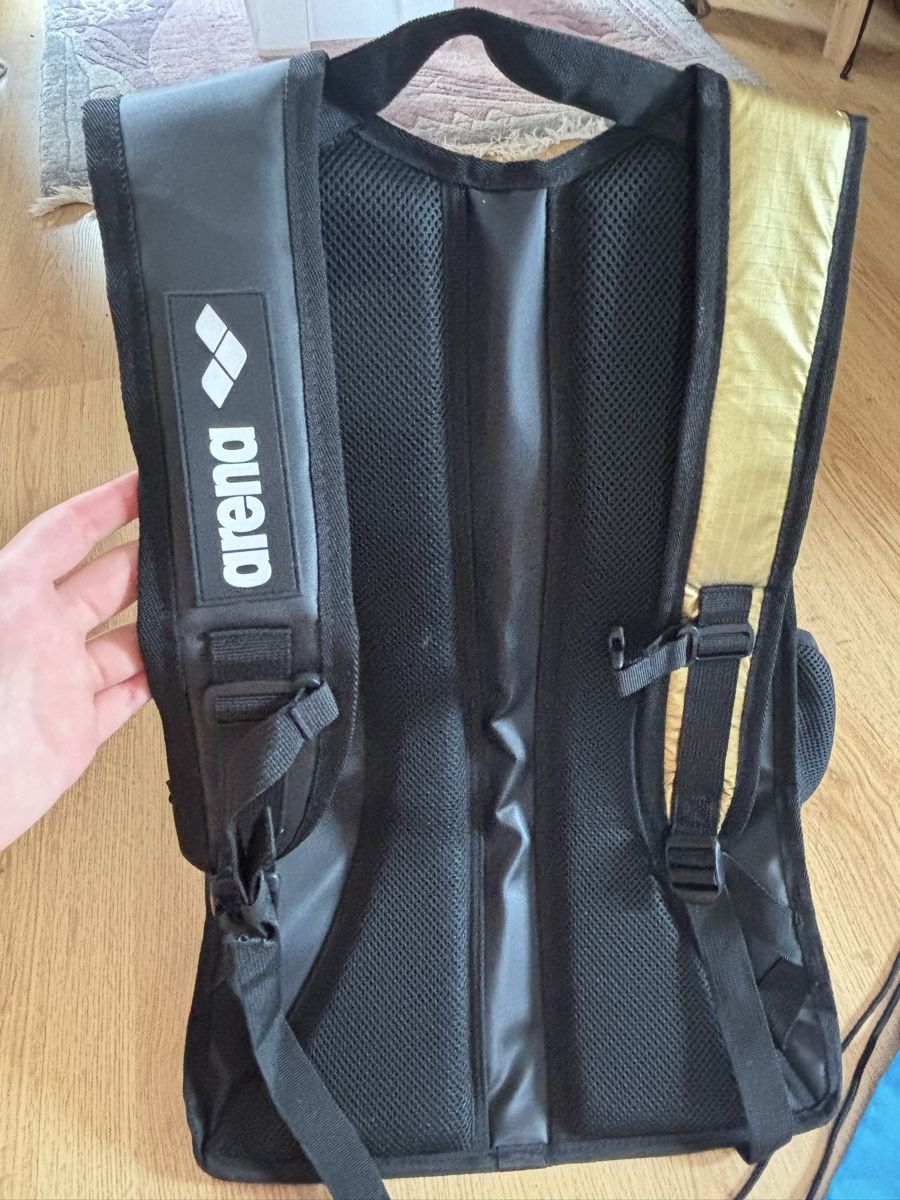 Arena Rucksäcke: Arena Rucksack Gold - nie benutzt – Neu und originalverpackt aus Kirchberg SG von lar_8mw6 9