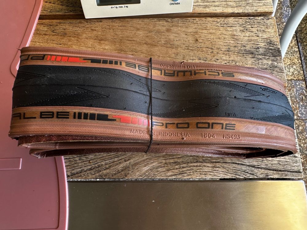 Pneumatico Schwalbe Pro One TLE Per Bici - Pieghevole E Leggero Con Protezione RaceGuard - Foto 7