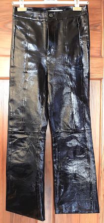 Gestuz-Lack-Hosen (Kunstleder) Grösse: 36