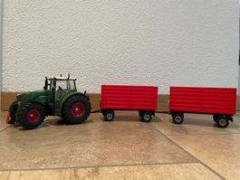SIKU Fendt 936 Vario mit Anhänger