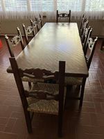 Tavolo in legno massiccio