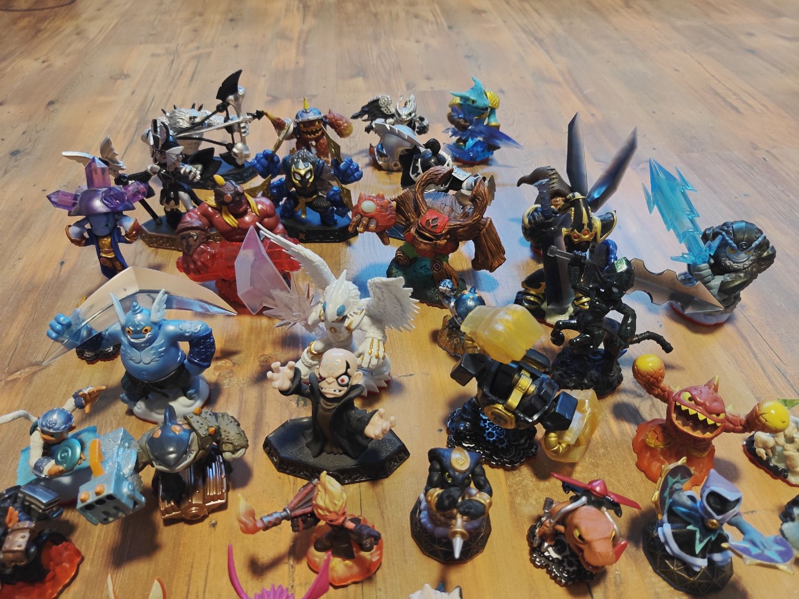 Nintendo Statuette: Skylanders Spielfiguren Bundle – Usato da Recherswil venduto da kau_td6d 4