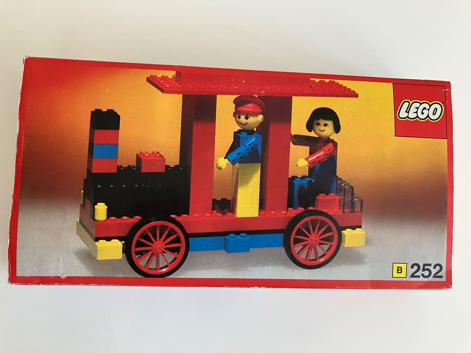 Lego Kit di costruzioni: Lego Set 252 und andere Teile im Karton – Usato da Balterswil venduto da Erbsli77 1