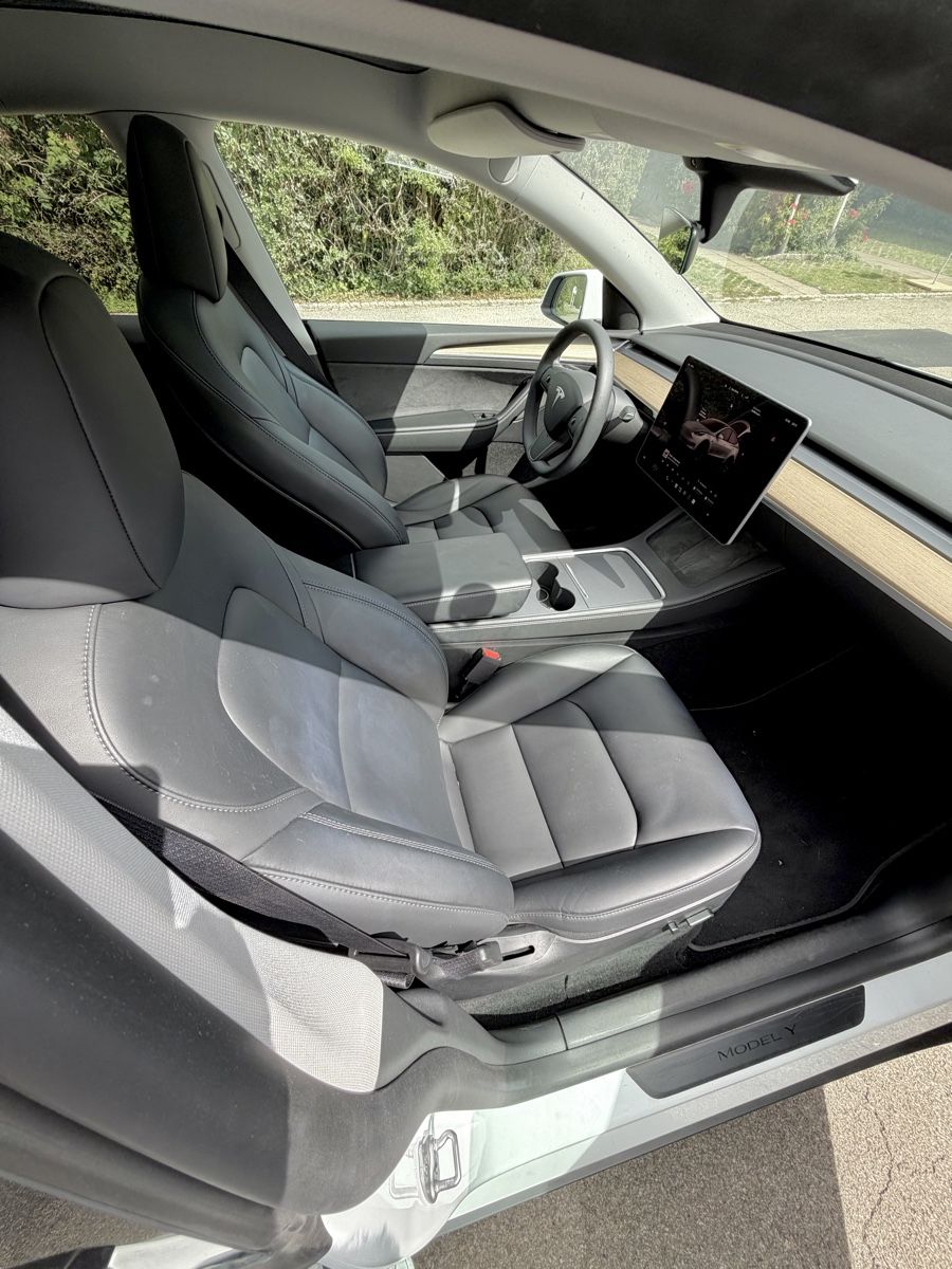 Tesla Automobili: Tesla Modell Y RWD – Usato da Solothurn venduto da Iustus 2