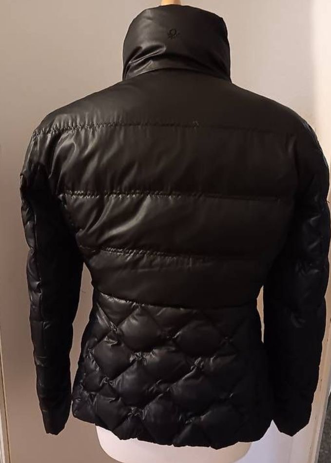 Benetton Jacken: Jacke – Gebraucht aus Küssnacht am Rigi von Wir-3 5