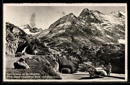 AK Sustenpass, Sustenstrasse im Himmelsrank, Blick gegen Stu