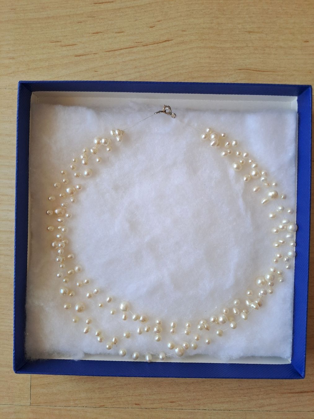 Perle (finte): Collier de perles blanches d'eau douce, fermoir argent – Usato da Denens venduto da Chanchantevend 2