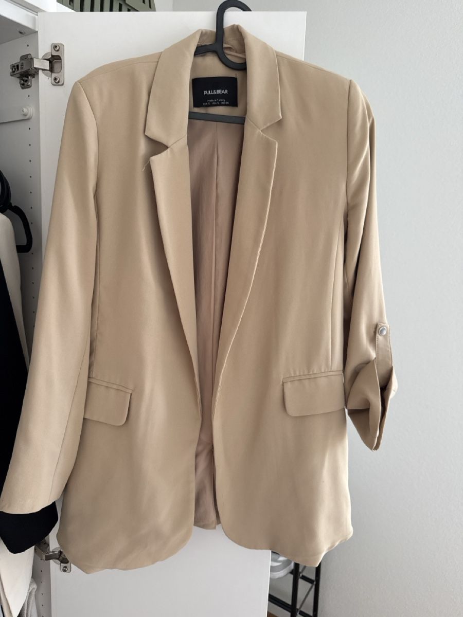 Pull&Bear Giacche: Blazer – Usato da Nebikon venduto da Preloved_bykelly