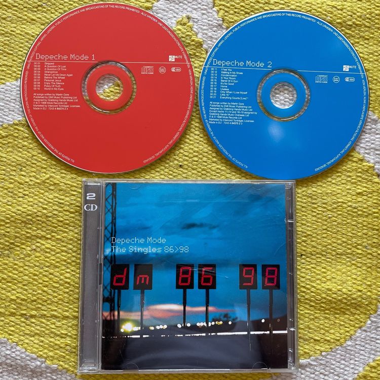 DEPECHE MODE2CD THE SINGLES 8698 Kaufen auf Ricardo