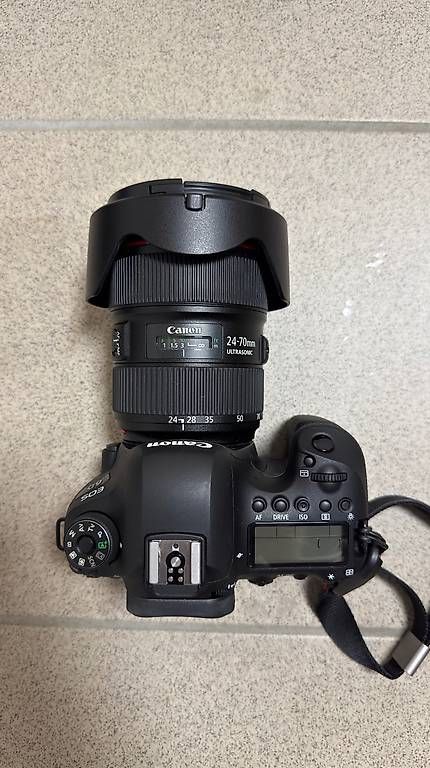 Canon Fotocamera: Canon EOS 6D Mark II inkl. Zubehör – Usato da Diegten venduto da steefilippo 1