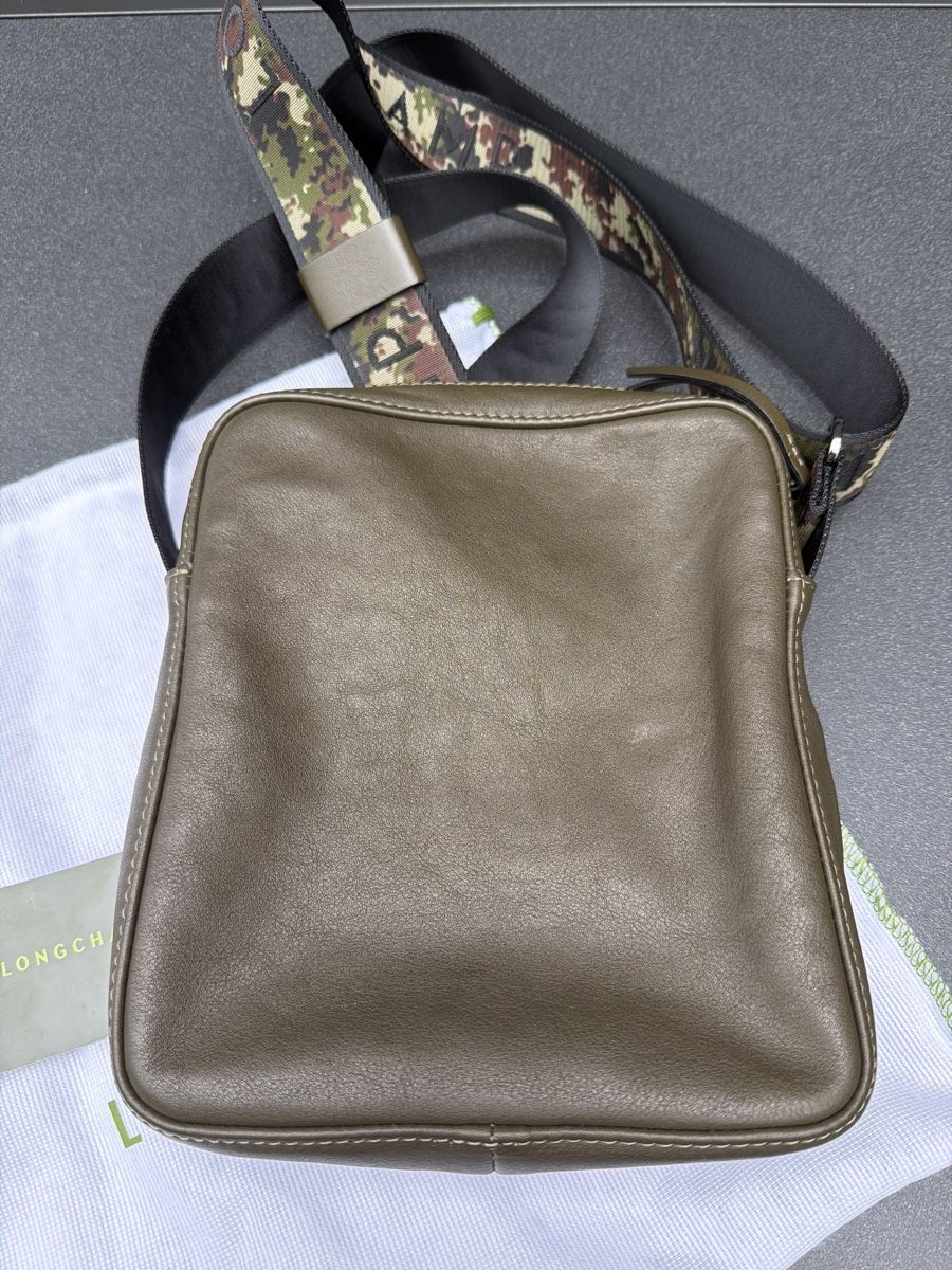 Longchamp Borse: Longchamp Umhängetasche Neu – Nuovo (secondo la descrizione) da Vezia venduto da sidu03 2
