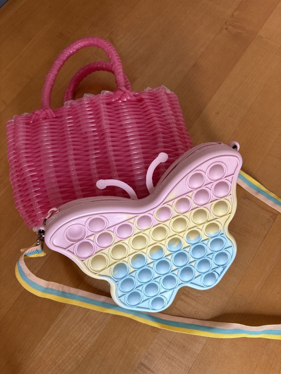 Giocattoli: Tasche Schmetterling Pop It und Henkeltasche – Usato da Sonnental venduto da sunnyside_m 1