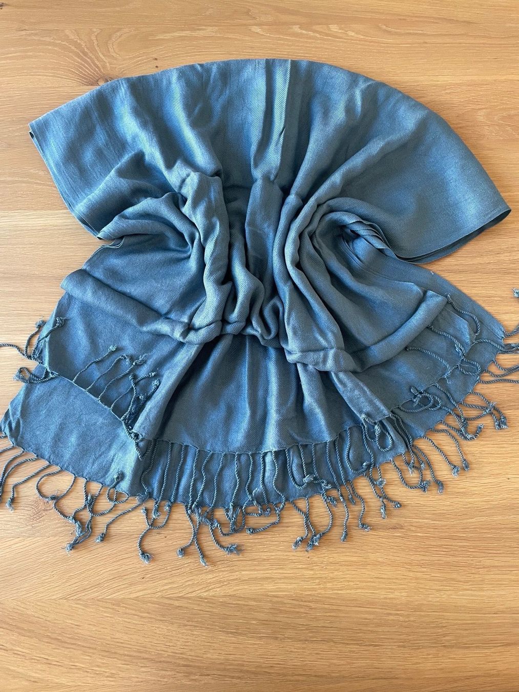 Foulards, Tücher & Schals: Schöner blauer Schal – Neu (gemäss Beschreibung) aus Chur von adien 1