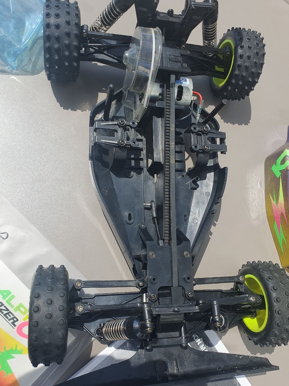 Kyosho Modellismo RC: Kyosho Lazer Alpha – Usato da Pfäffikon ZH venduto da Domdalion 3