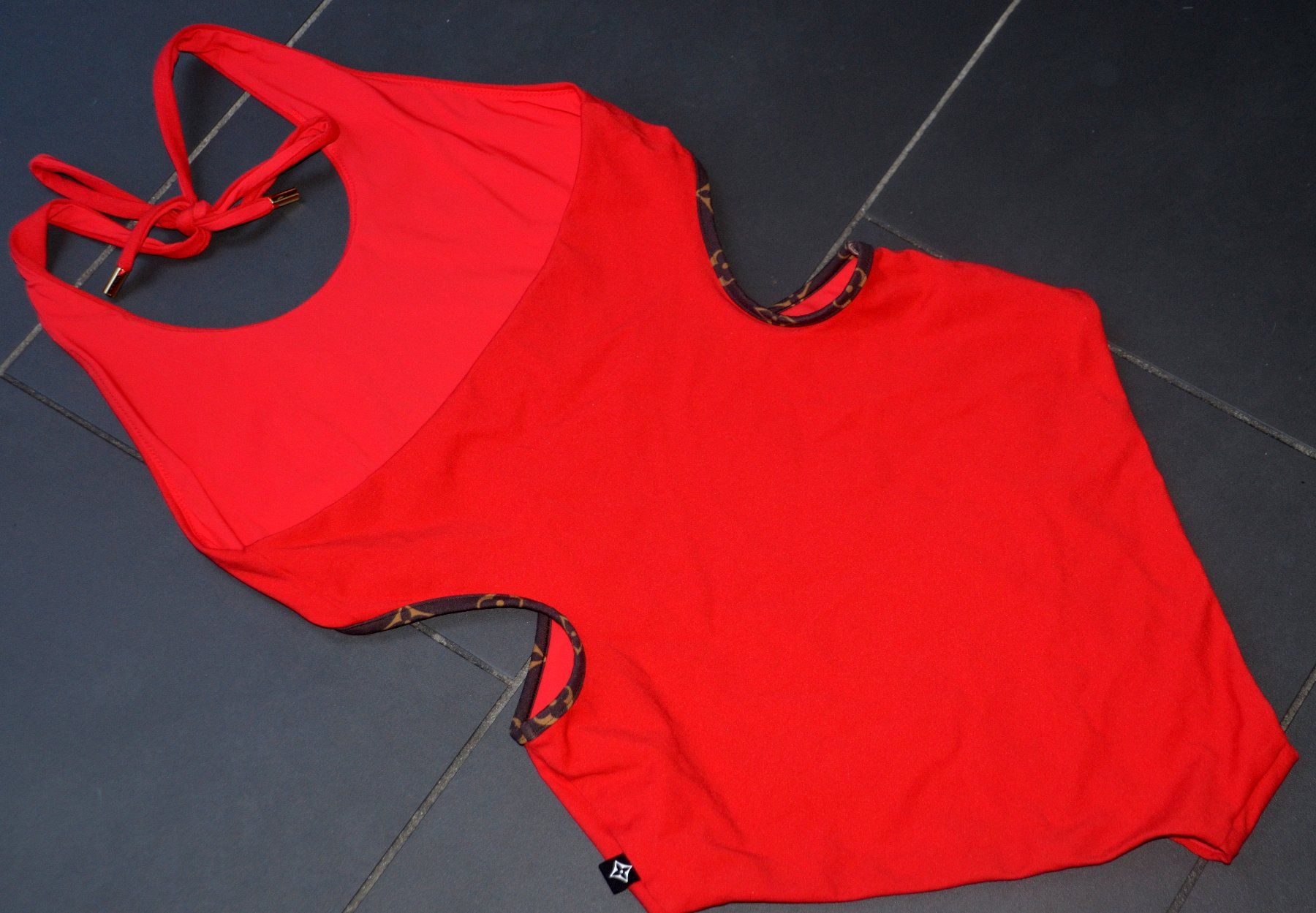 Louis Vuitton Costumi da bagno & Bikini: Badeanzug Louis Vuitton maillot de bain .36 – Usato da Collonges venduto da Auganien 4