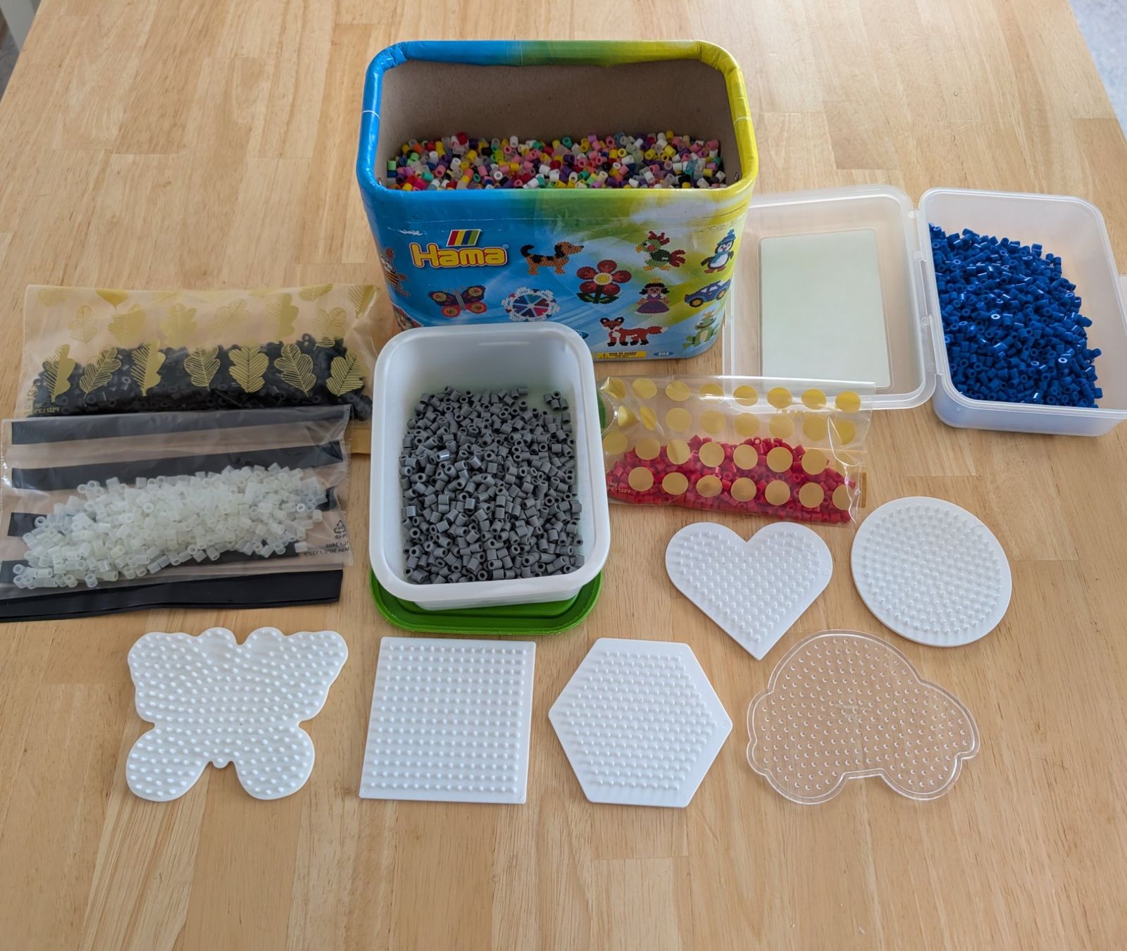 Kit bricolage: Bügelperlen - Set – Usato da Mörschwil venduto da Ancona111