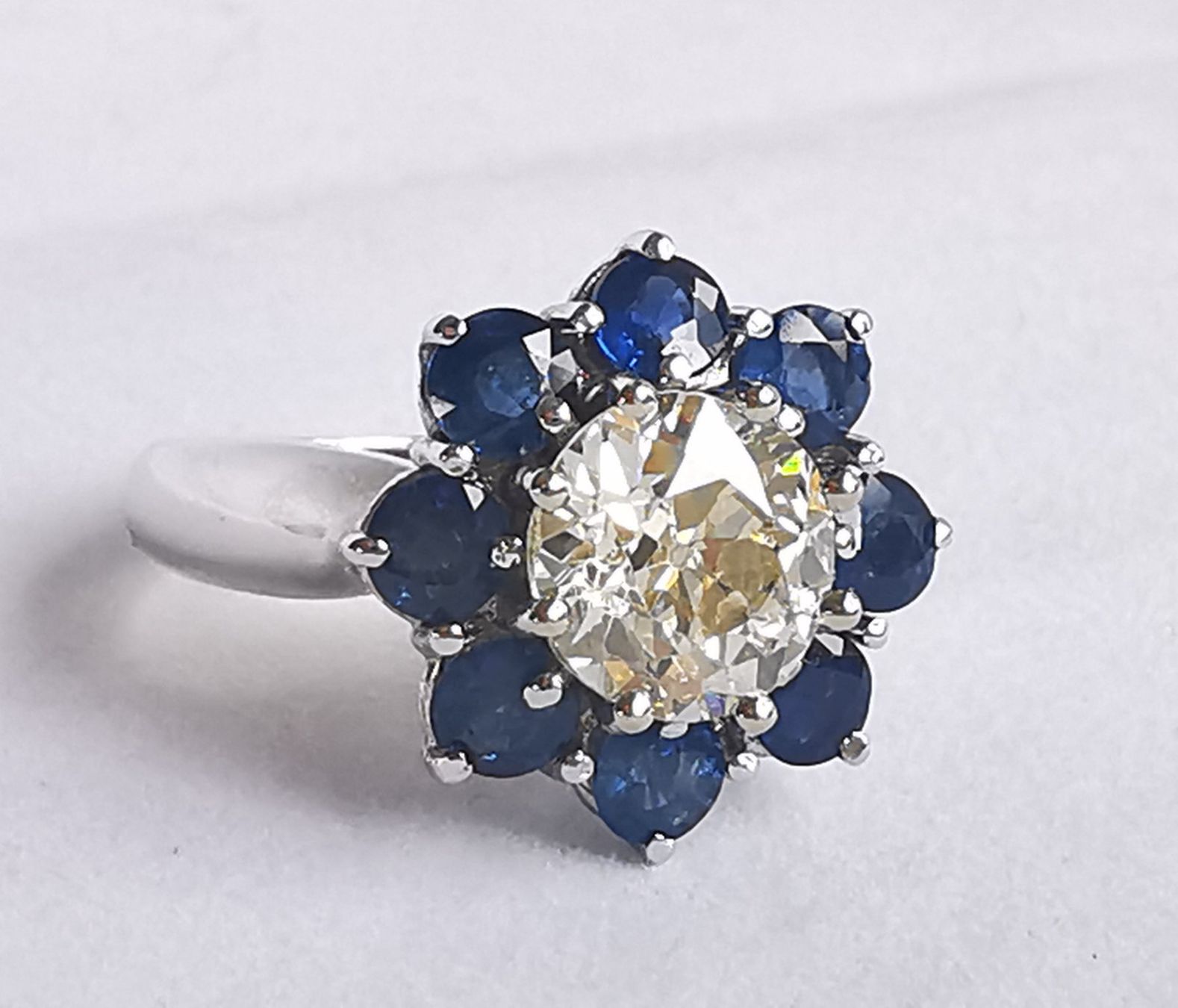 Anelli: Anello 18k con diamante e zaffiri – Nuovo (secondo la descrizione) da Brissago venduto da Kri_2k8j 4