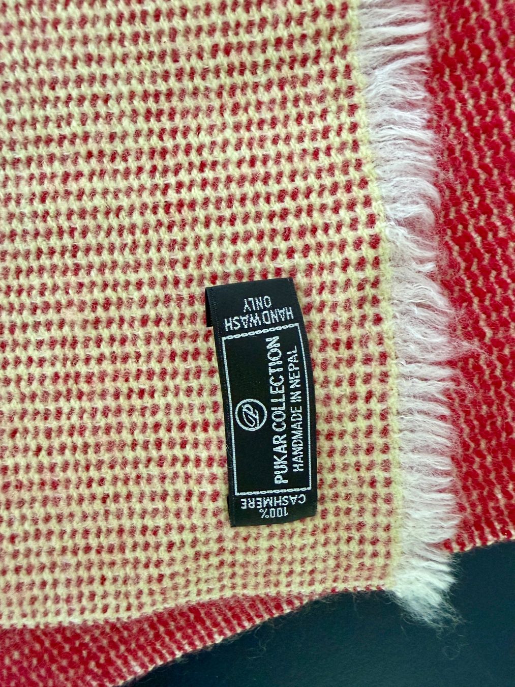 Foulard & Sciarpe: Pukar Collection 100% Cashmere Halstuch – Nuovo (secondo la descrizione) da Zürich venduto da ele_cj6q 1