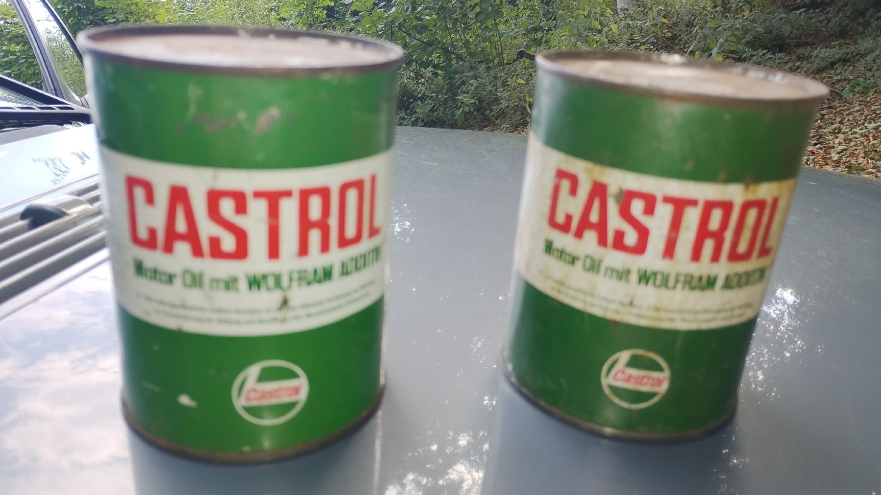 Castrol Sonstiges zum Sammeln & Seltenes: 2 Castrol Öldosen,Uralt – Gebraucht aus Zürich von hec_j689