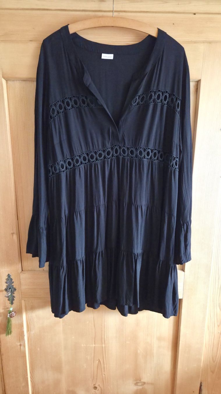Lascana Tuniche: Lascana Strandkleid Grösse 40/42 – Usato da Hinteregg venduto da claudsi
