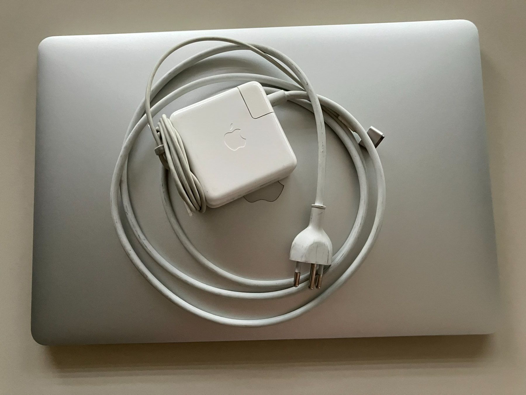 Apple Portables: MacBook Pro Retina 15" Mid 2012 / 8GB / 128GB SSD – D'occasion à Meisterschwanden par Discus0 8