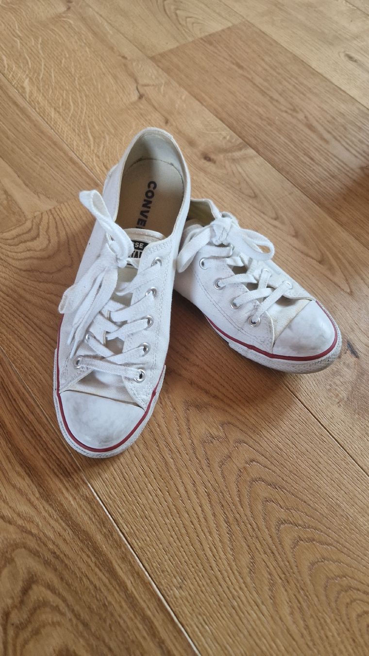 Converse Chaussures femmes: Converse Gr. 39 – D'occasion à Filisur par METchen